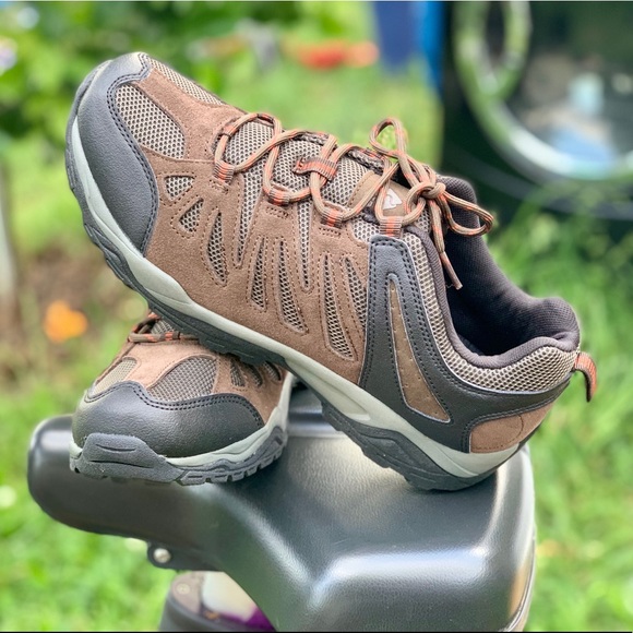 ozark trail men's vented low hiking shoe